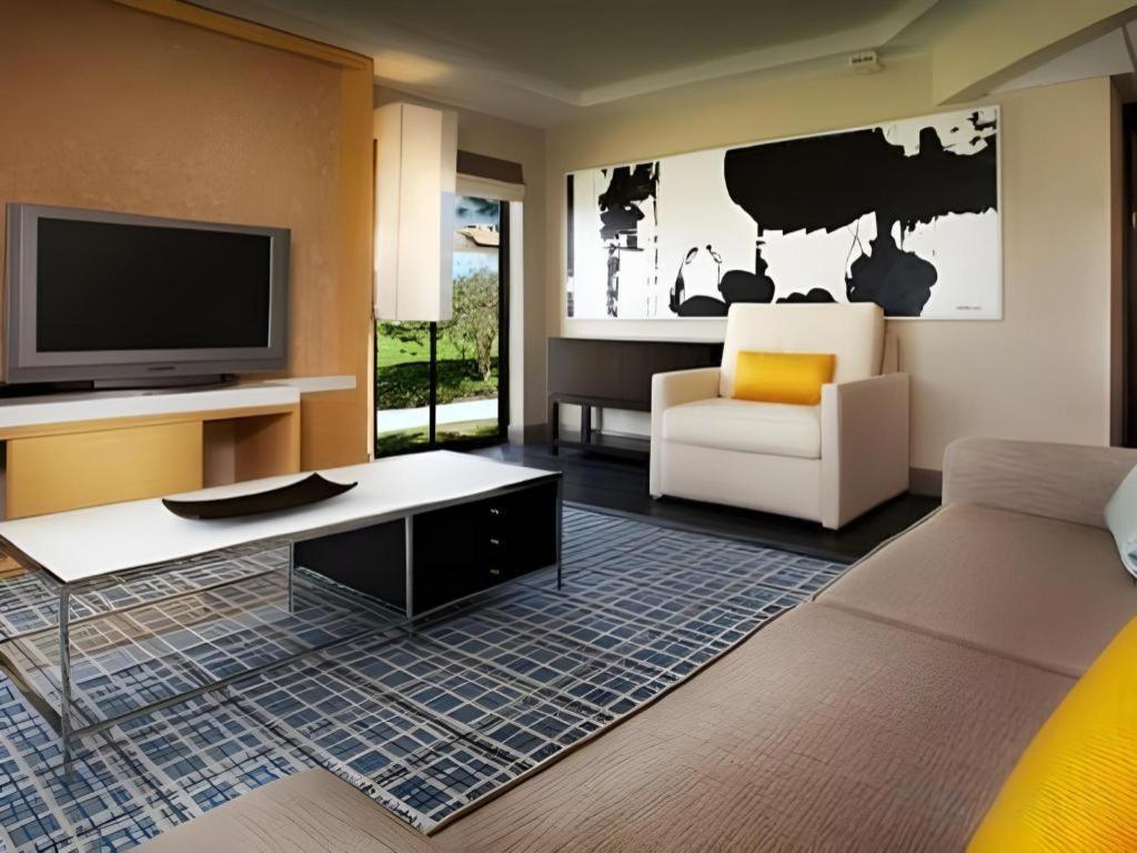 Disney'S Contemporary Resort レイク・ブエナ・ビスタ エクステリア 写真