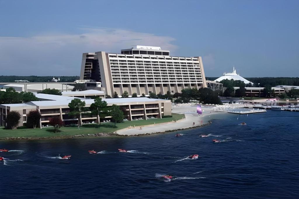 Disney'S Contemporary Resort レイク・ブエナ・ビスタ エクステリア 写真